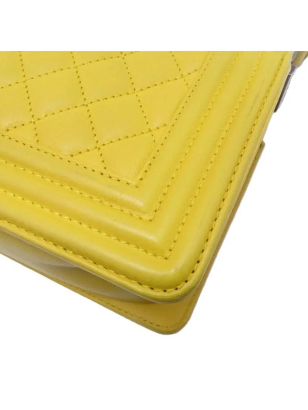 Chanel Boy 20 Quilted Chain Shoulder Yellow Silver Lambskin Bag